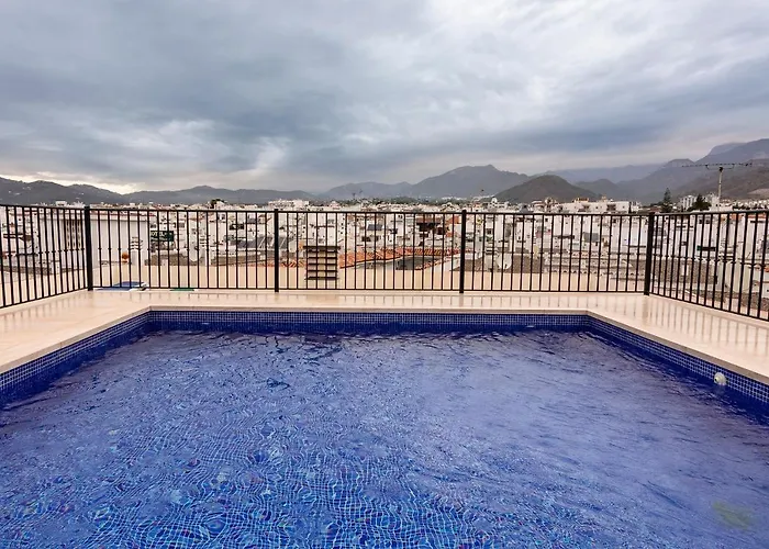 Luxurious Carabeo 2000 1.3 * Nerja